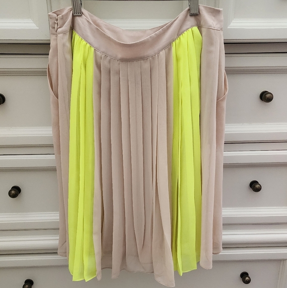 Worthington skirt size 4 - Picture 3 of 4